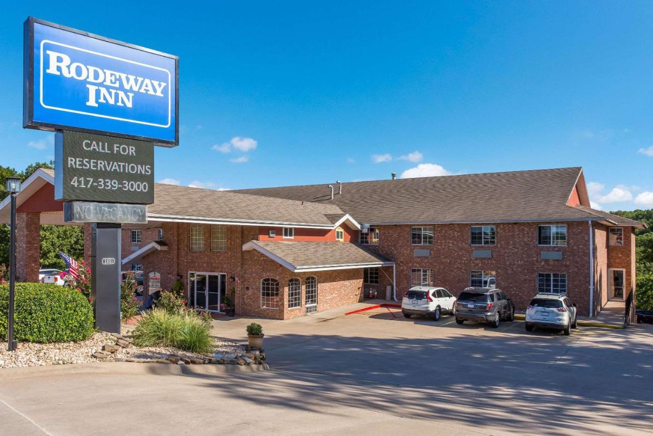 Rodeway Inn Branson, Brick House Екстериор снимка