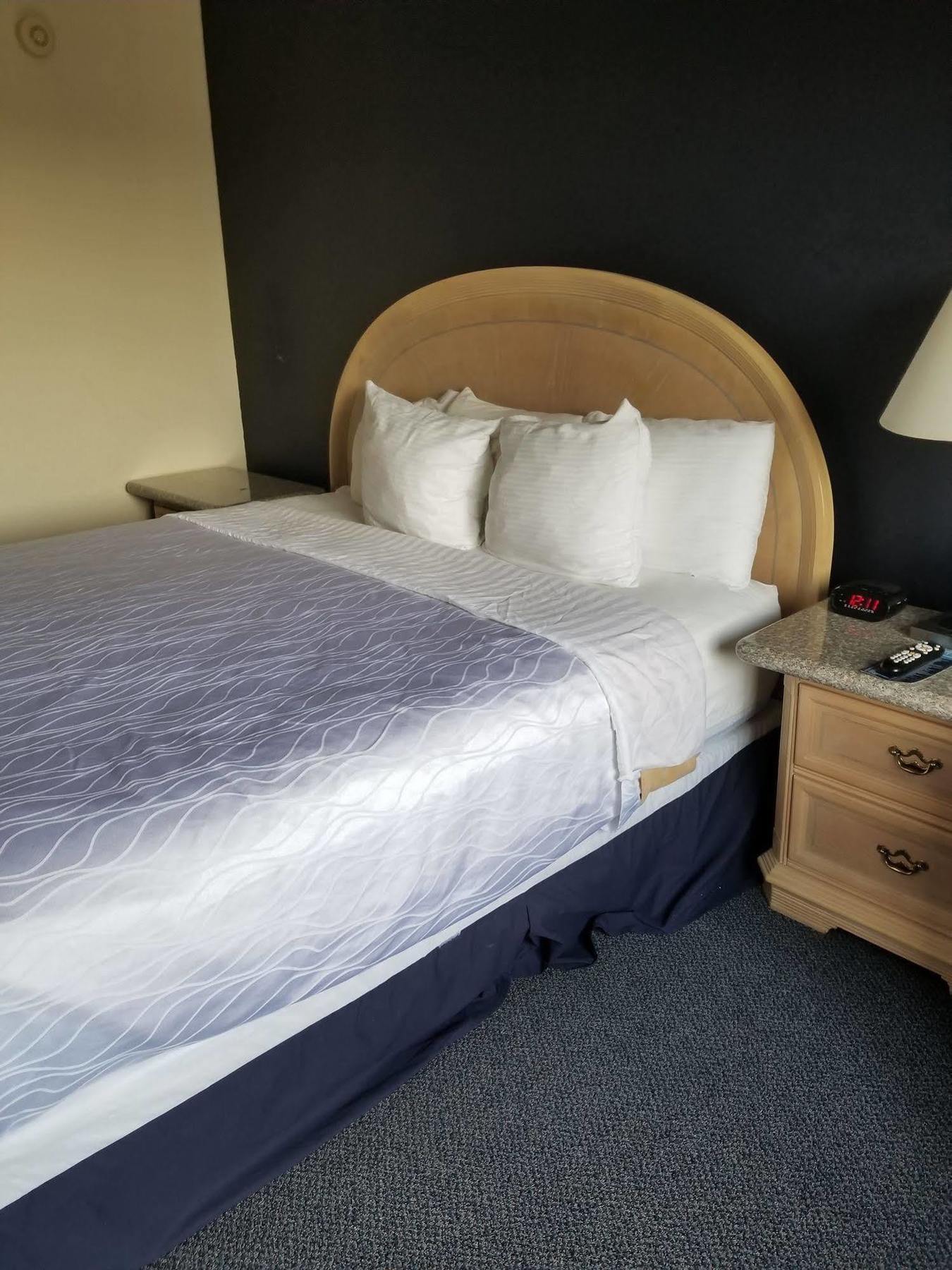 Rodeway Inn Branson, Brick House Екстериор снимка